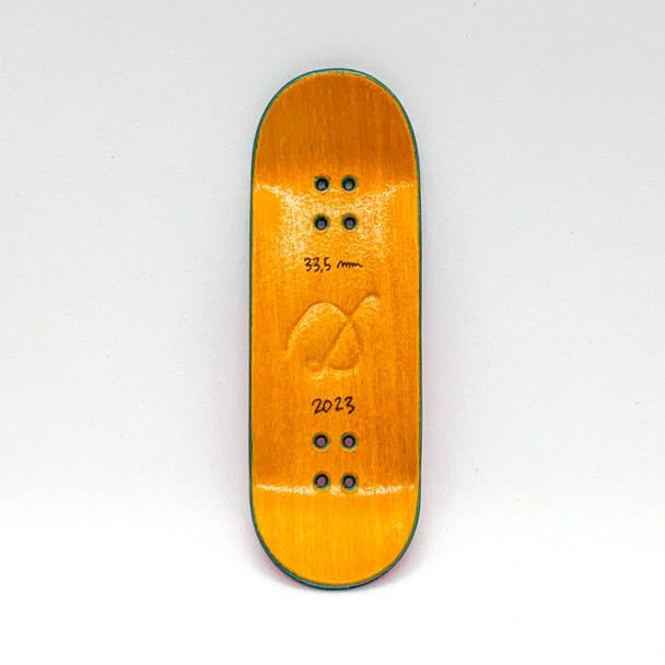 December Deck 31.5mm - FF Graphic Collab