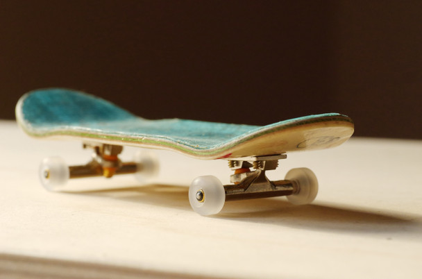 FlatFace G8 Bearing Wheels - Frosted Clear