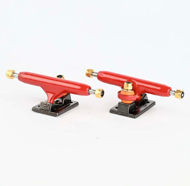 Blackriver Trucks Wide 3.0 - Red/Black 32mm (No Tool)