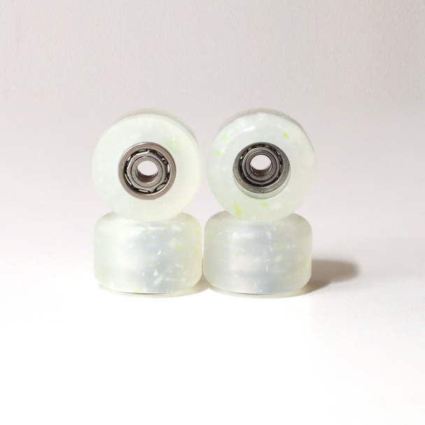 FlatFace G9 Dual Bearing Urethane - Clear Confetti Mild