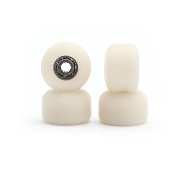 Blistered Asymmetrical Dual Bearing Wheels - 60D - Off-White