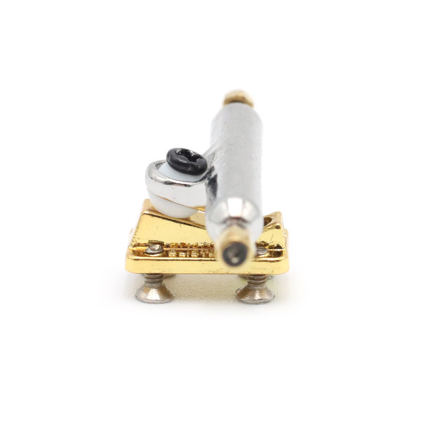 Blistered Trucks - Chrome, Gold Baseplate - 33mm