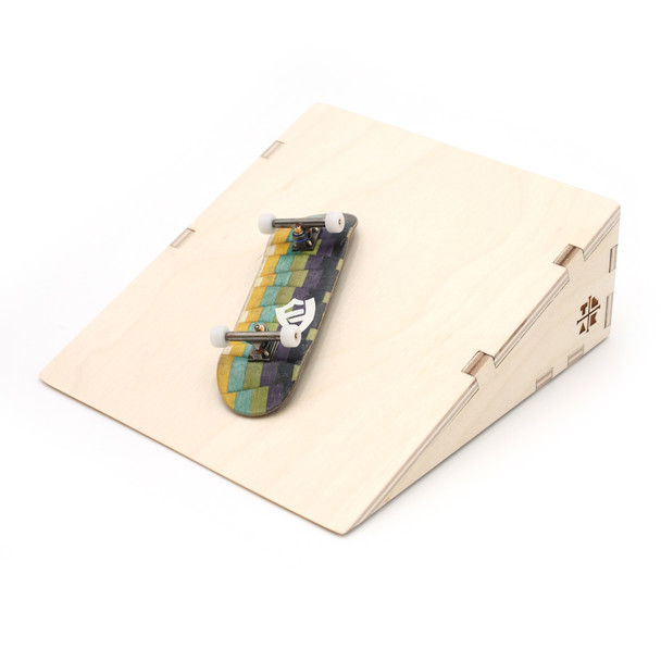 Kicker - Session Ramps x Teak