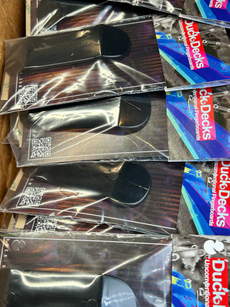 "Black Hole" Duck Deck Polycarbonate - 34mm