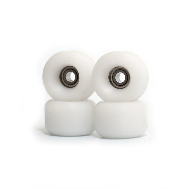 Blistered x FlatFace G4 Urethane Wheels - JoyCult Bearings - White - 72D ULTRA