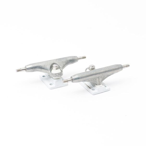 Dynamic Trucks - 32mm Raw Hangar/White Base Special Edition V2
