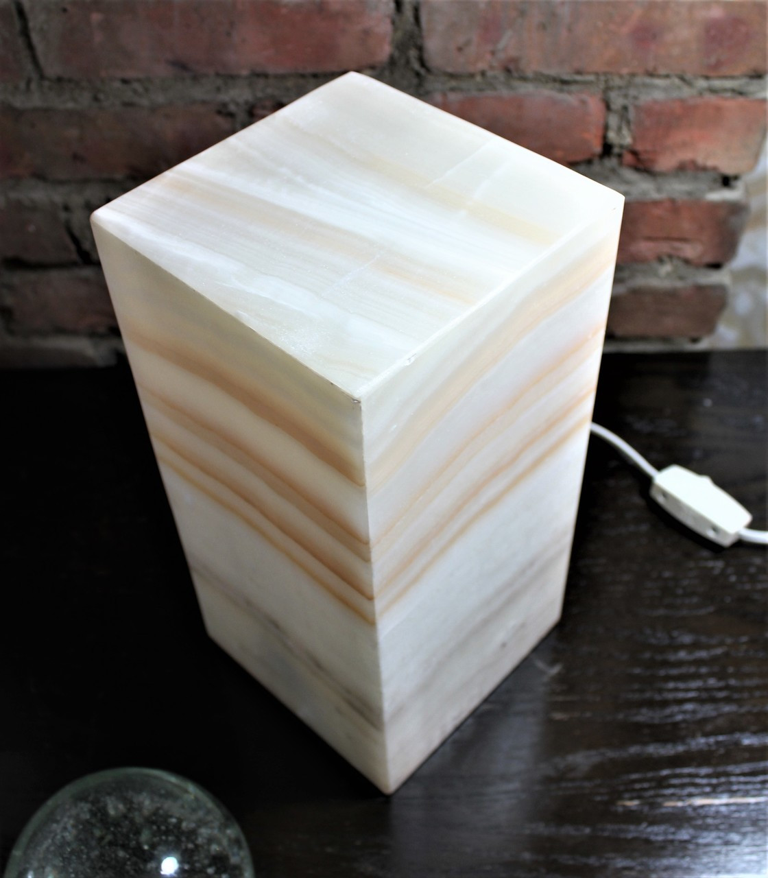 white onyx table lamp