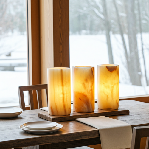 Natural Onyx accent lamp, 12" - Elegant stone pattern