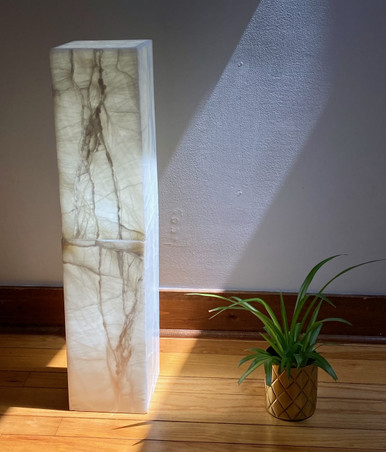 Stylish Onyx Floor Lamp/Sculpture pedestal - 32