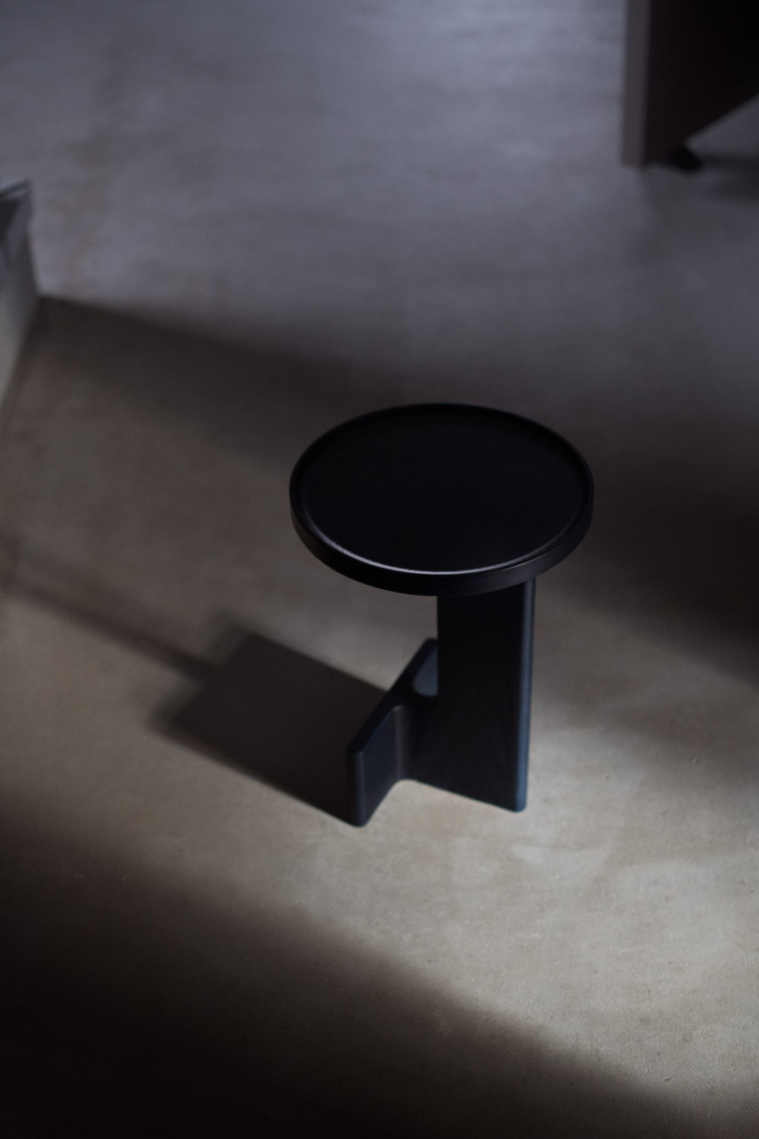 ARIAKE Beam Side Table