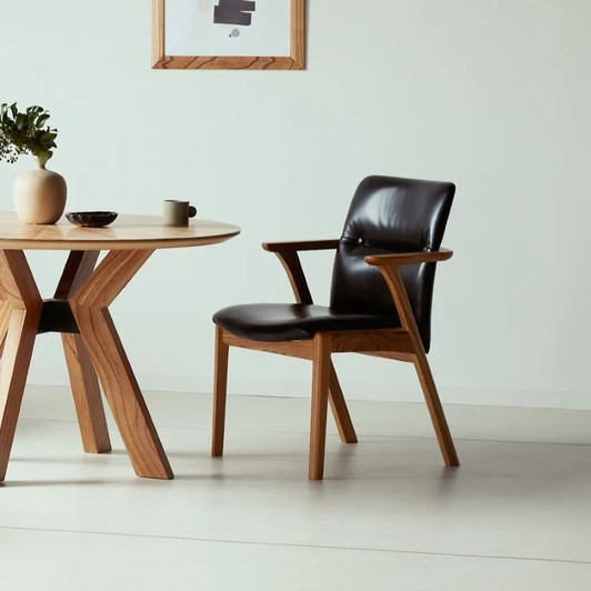 MORITA 9x9 SENDAN Leather Dining Chair