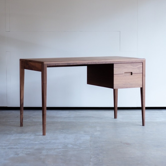 SUGIKOJO Kiva 11-14 Desk Walnut