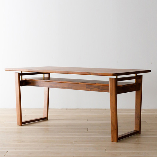 ATTIVO Dining Table