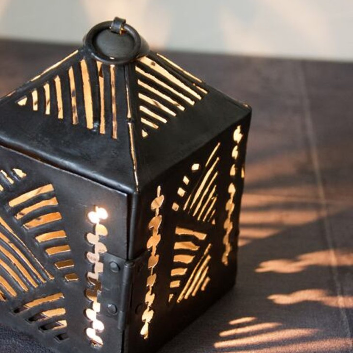 LAMPADA Shinyo Denki IDS647 Indian Iron Stand Light