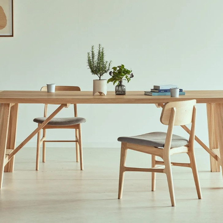 MORITA 9x9 KUSU Dining Chair