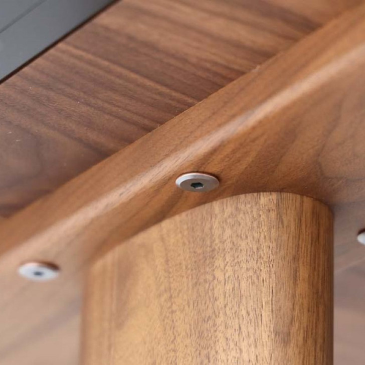 SHIRAKAWA NEO Rocket-shaped Table with 3 Legs
