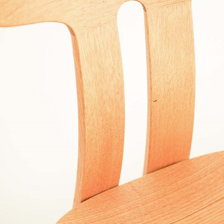 SHIRAKAWA POLLOCK Armchair with Wooden Seat