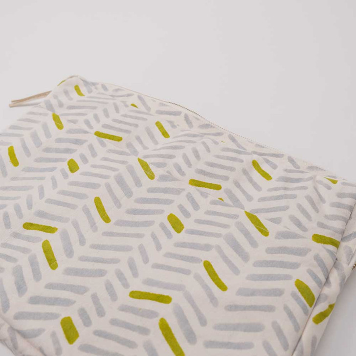 SHESAY Herringbone Laptop Pouch