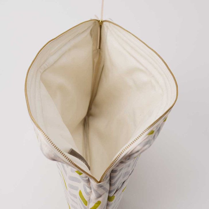 SHESAY Herringbone Laptop Pouch