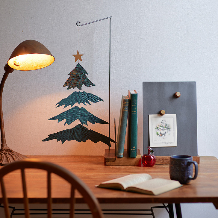 SHESAY Iron Book Stand