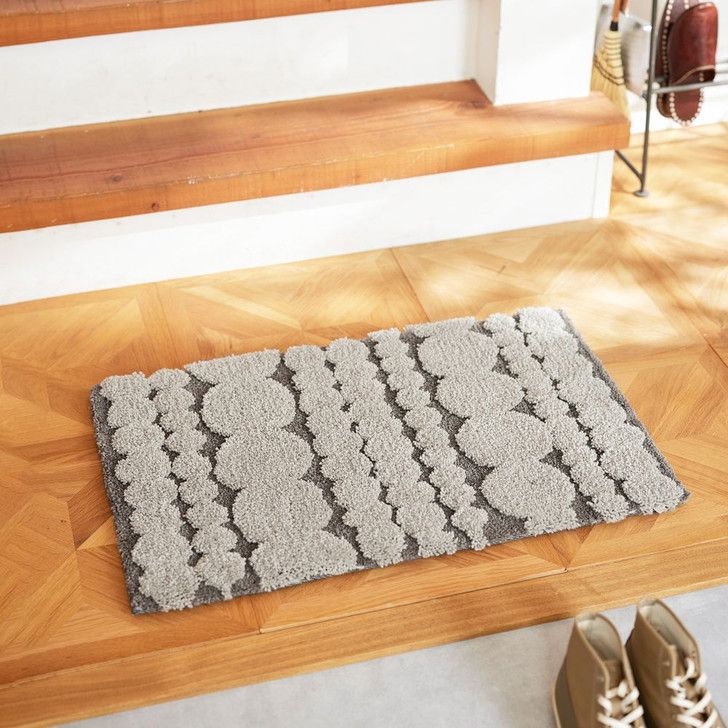 SHESAY Dotted Hook-woven Doormat
