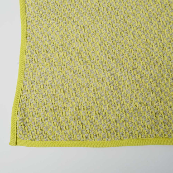 SHESAY Dice Line Weave Blanket with Bag