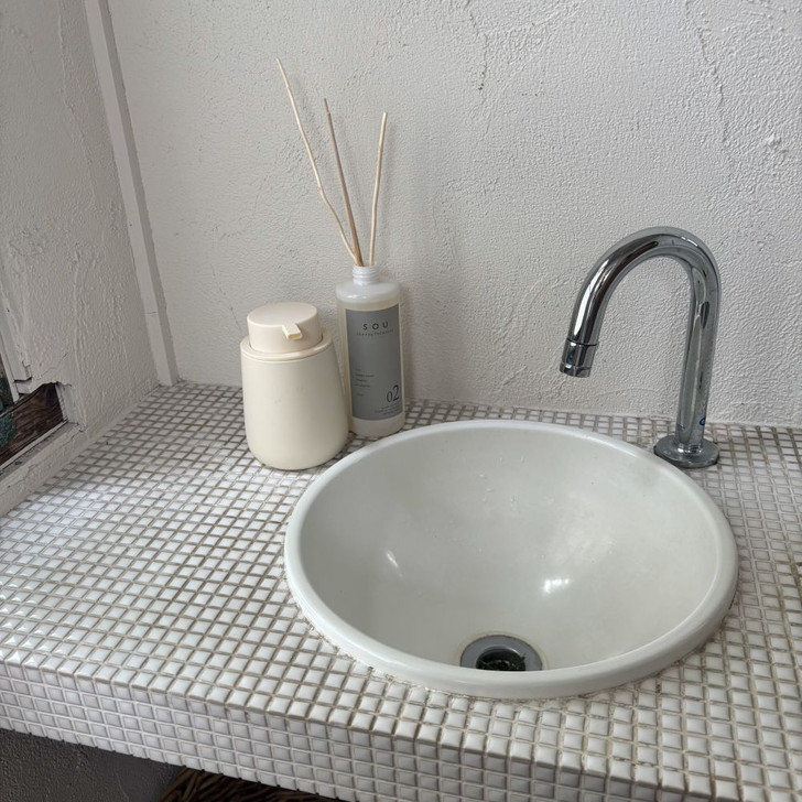 SHESAY Easy-to-push Foam Soap Dispenser