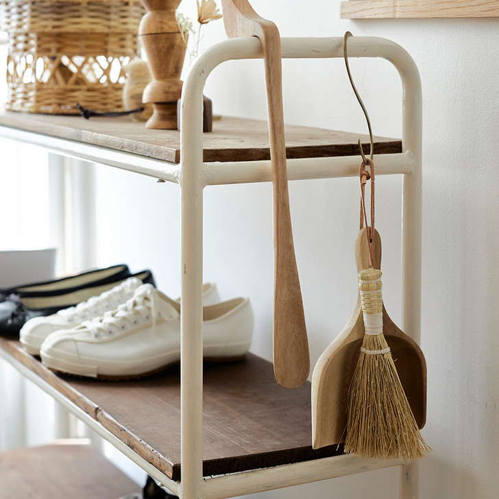 SHESAY Acacia Dustpan