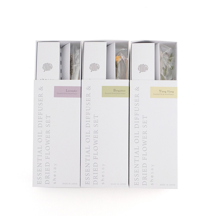 SHESAY Essential Oil Diffuser and Dried Flower Set