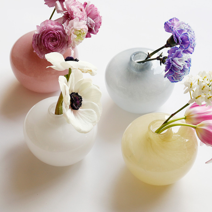 SHESAY Plump Milky Glass Flower Vase