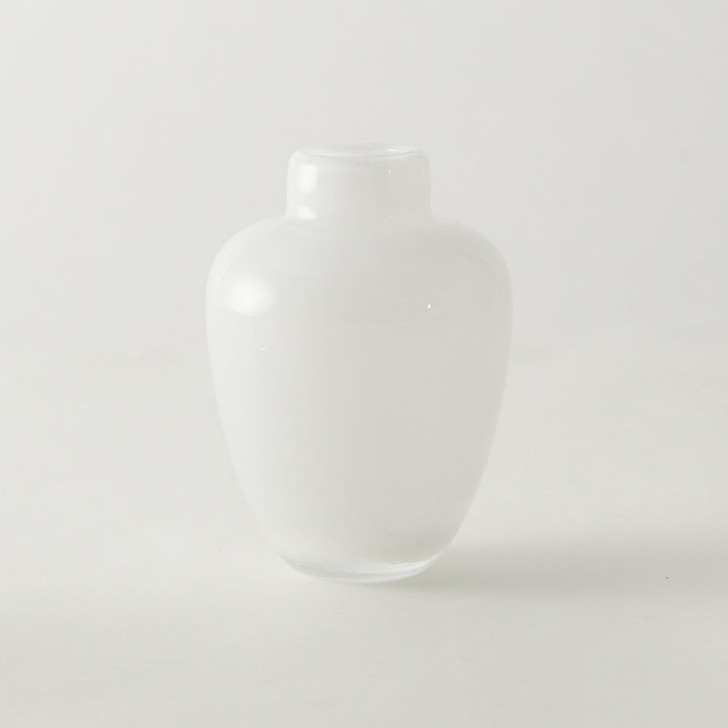 SHESAY Plump Milky Glass Flower Vase Standard