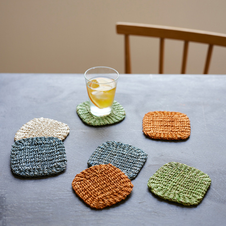 SHESAY Cool Hand-woven Abaca Placemat