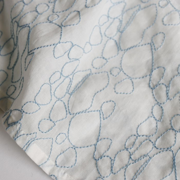 SHESAY Skirt Apron with Bubble Ring Embroidery