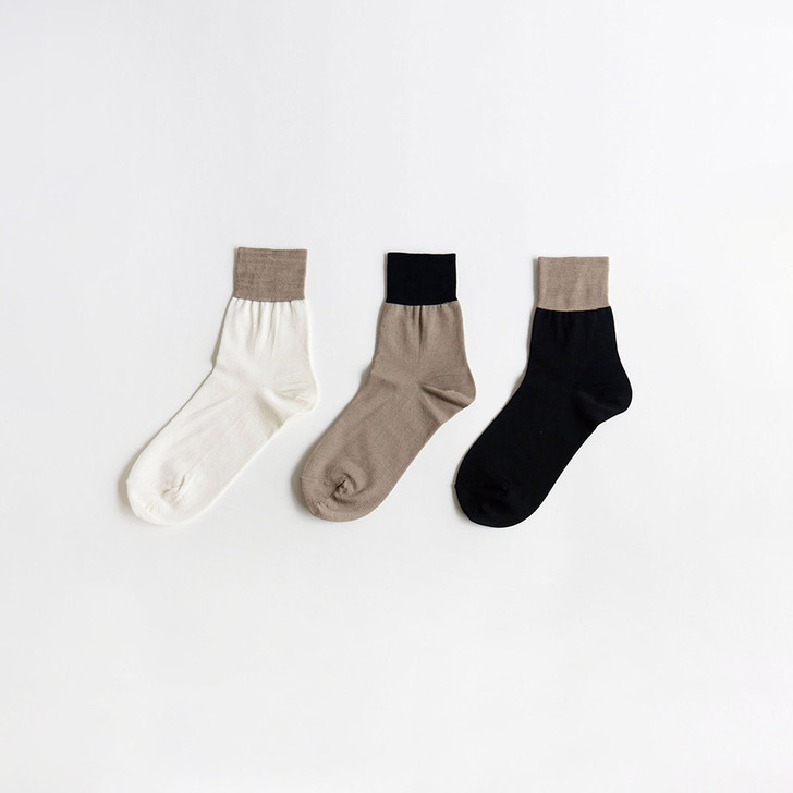 SHESAY Silk Socks