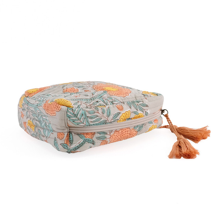 SHESAY Quilted Pouch in Poppy