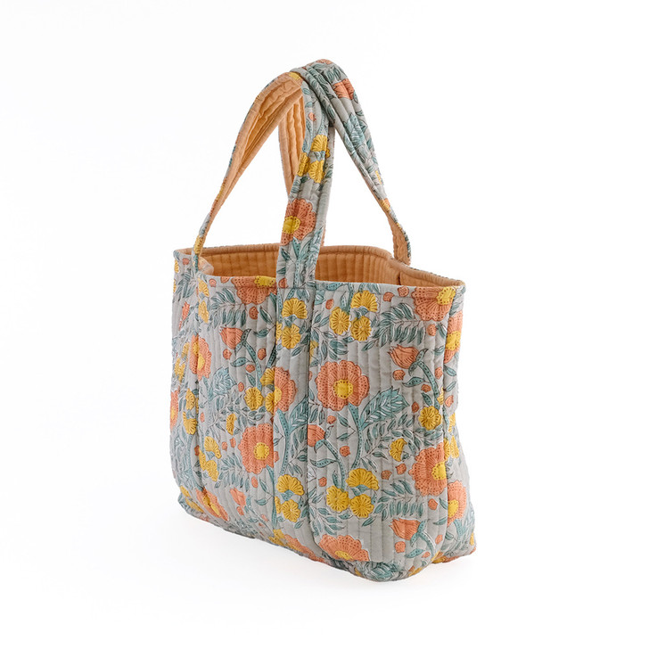 SHESAY Quilted Tote Bag in Poppy