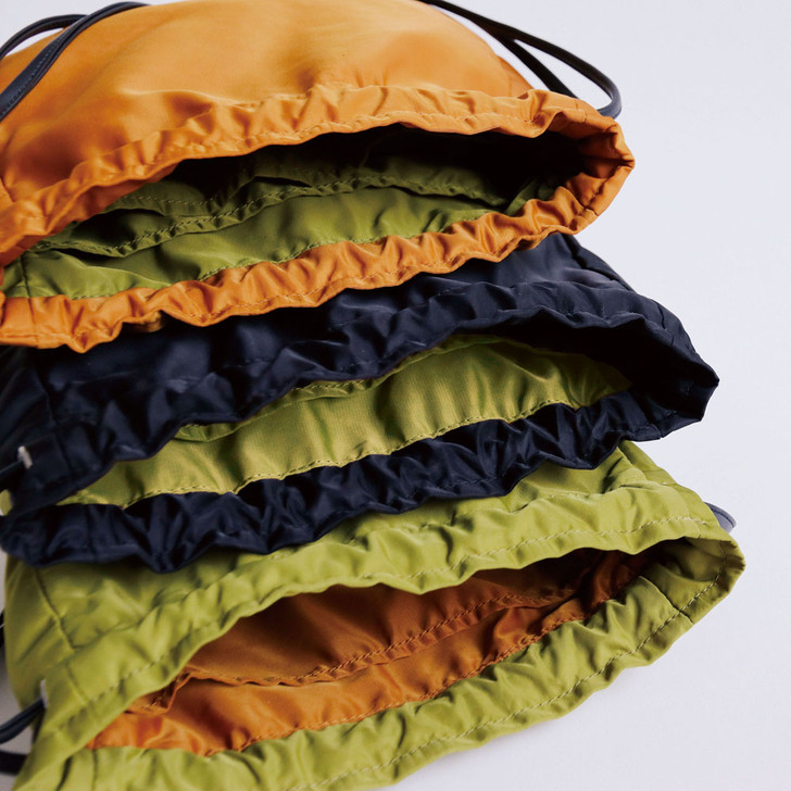 SHESAY Water-repellent Pouch Bag Shine