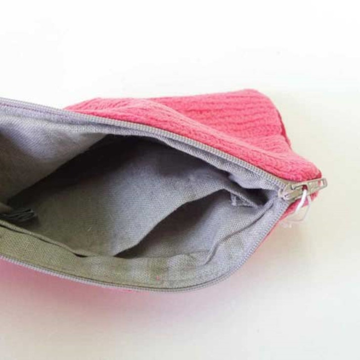 SHESAY Turf Embroidery Pouch