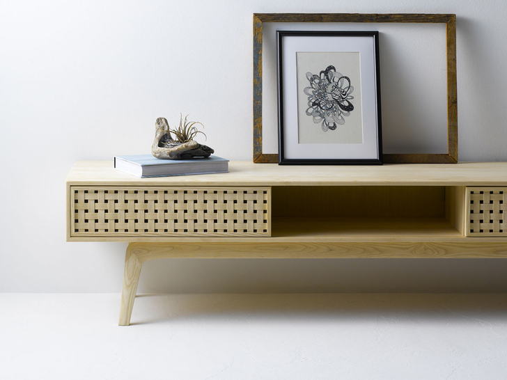 ELEGANCE TV BOARD