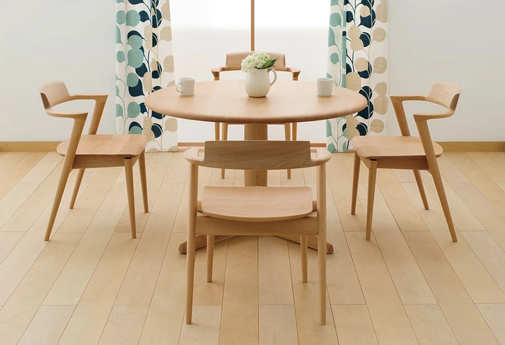 SEOTO Semi-Armchair (Wooden Seat)