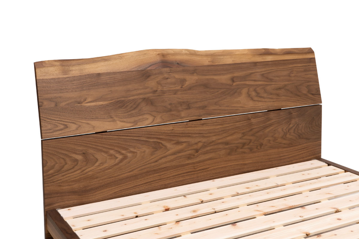 Masterwal  Lunar Live Edge Bed
