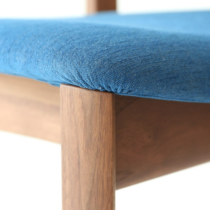SHIRAKAWA Rapt Armchair with Upholstered Seat