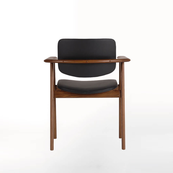 CH113 Fin Chair 01