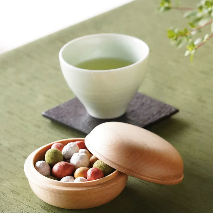 YOUBI Chestnut macaron-shaped with lid