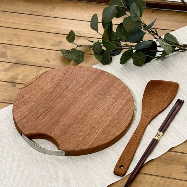 WAKACHO Maru Cutting Board