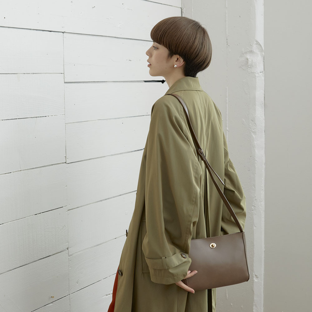 107830-19.jpg 107830-19.jpg