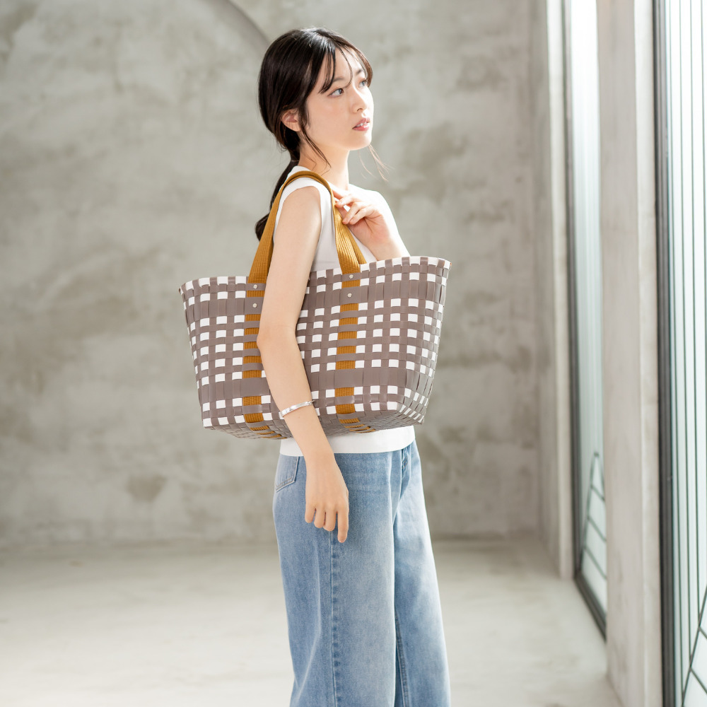 108526-27-3.jpg 108526-27-3.jpg