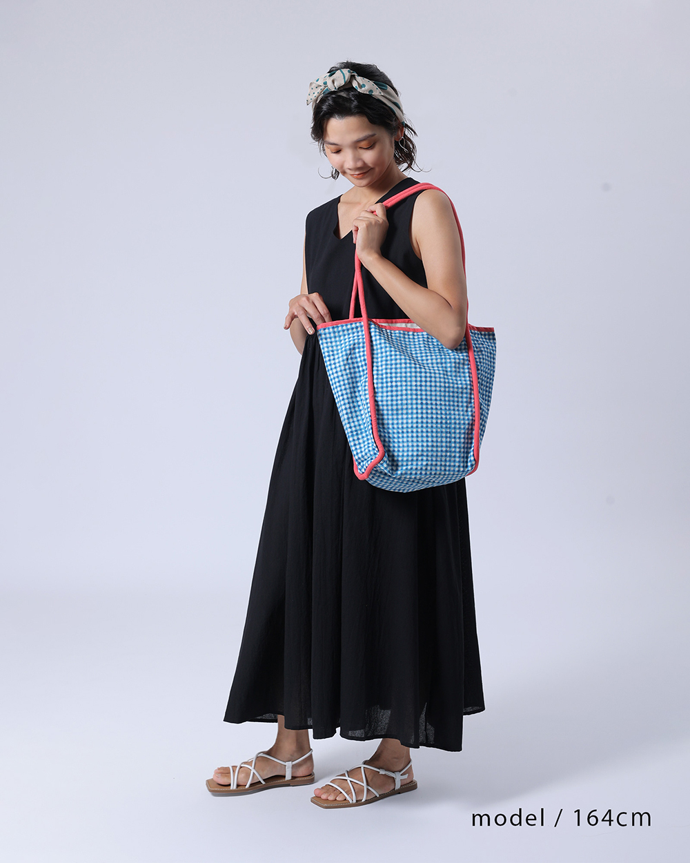 305048-05.jpg 305048-05.jpg