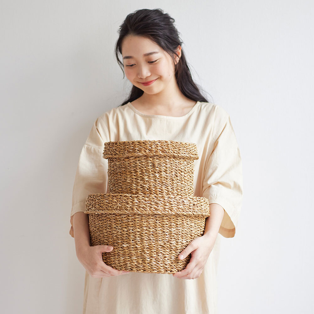 320004-05-02.jpg 320004-05-02.jpg