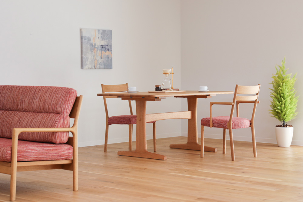 chair-m01.jpg